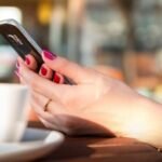 Como Escolher um Celular ou Smartphone: Guia de Compra celular 2 (1) (1)